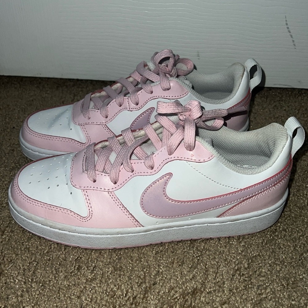 Semi new Nikes.